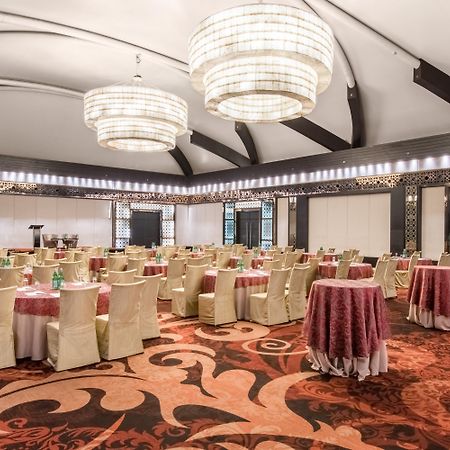 Crowne Plaza New Delhi Rohini By Ihg Delhi (National Capital Territory of India) Exterior foto