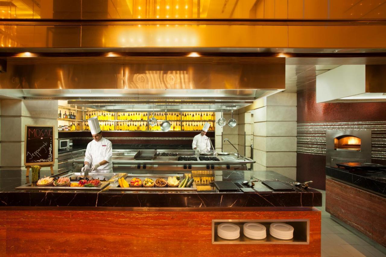 Crowne Plaza New Delhi Rohini By Ihg Delhi (National Capital Territory of India) Exterior foto