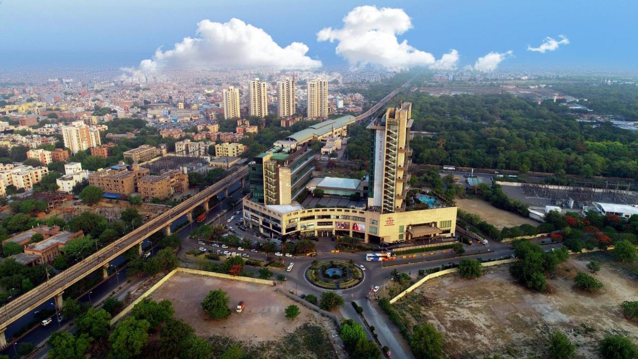 Crowne Plaza New Delhi Rohini By Ihg Delhi (National Capital Territory of India) Exterior foto