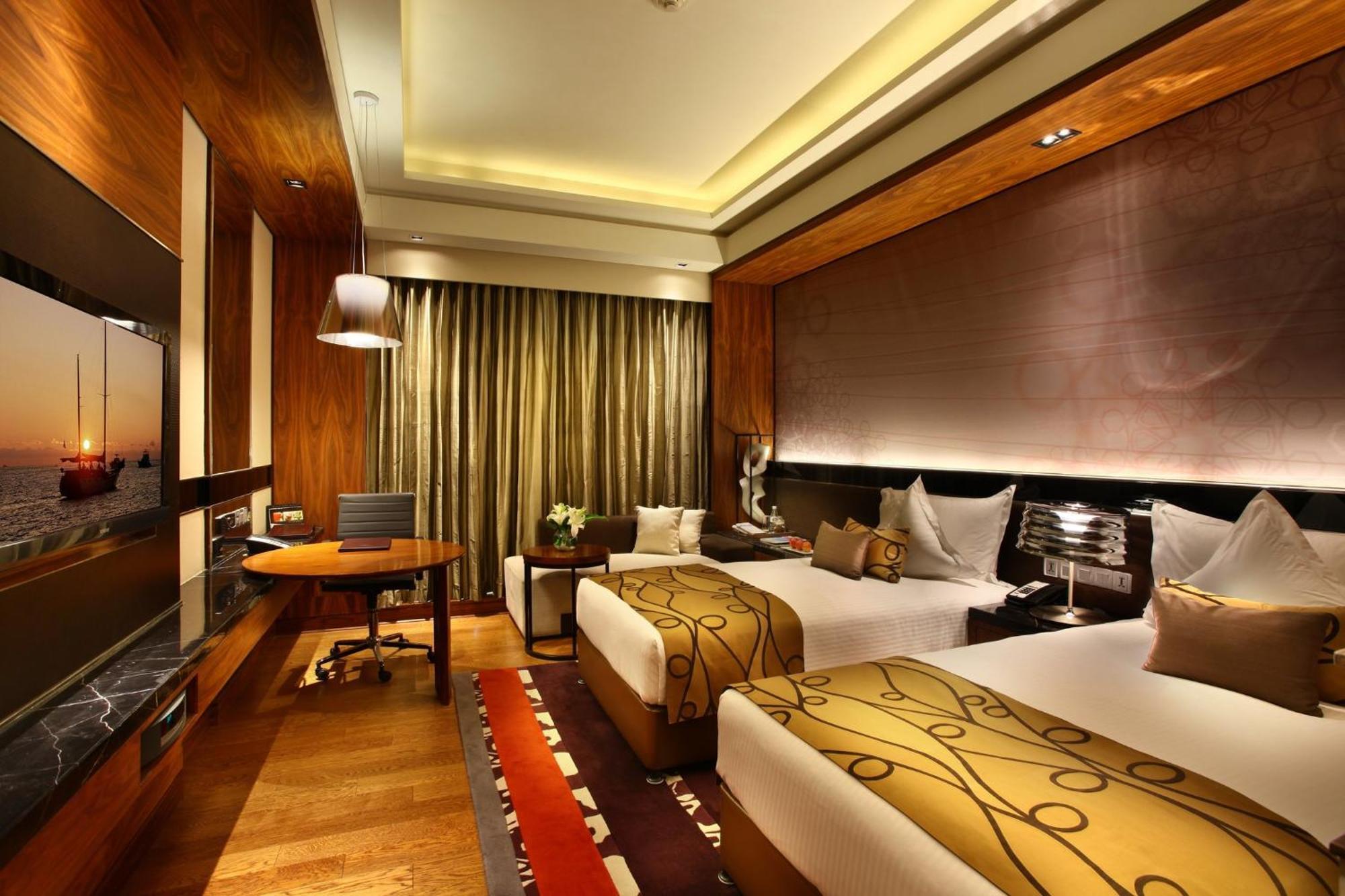 Crowne Plaza New Delhi Rohini By Ihg Delhi (National Capital Territory of India) Exterior foto